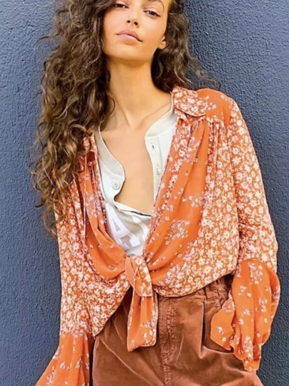 EASEL Rust Floral Tie-Front Women's Blouse!!  Beautiful and versatile! S